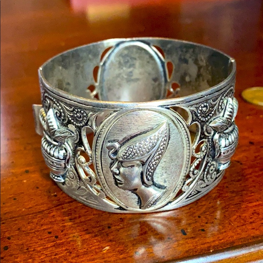 Vintage Egyptian Revival Bracelet - Signed